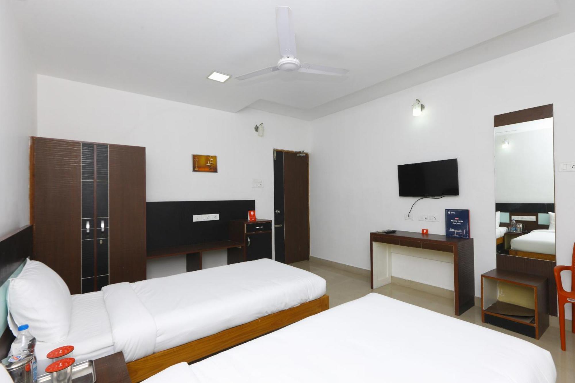 Hotel O Sri Bkm Guest House Ченнаи Экстерьер фото